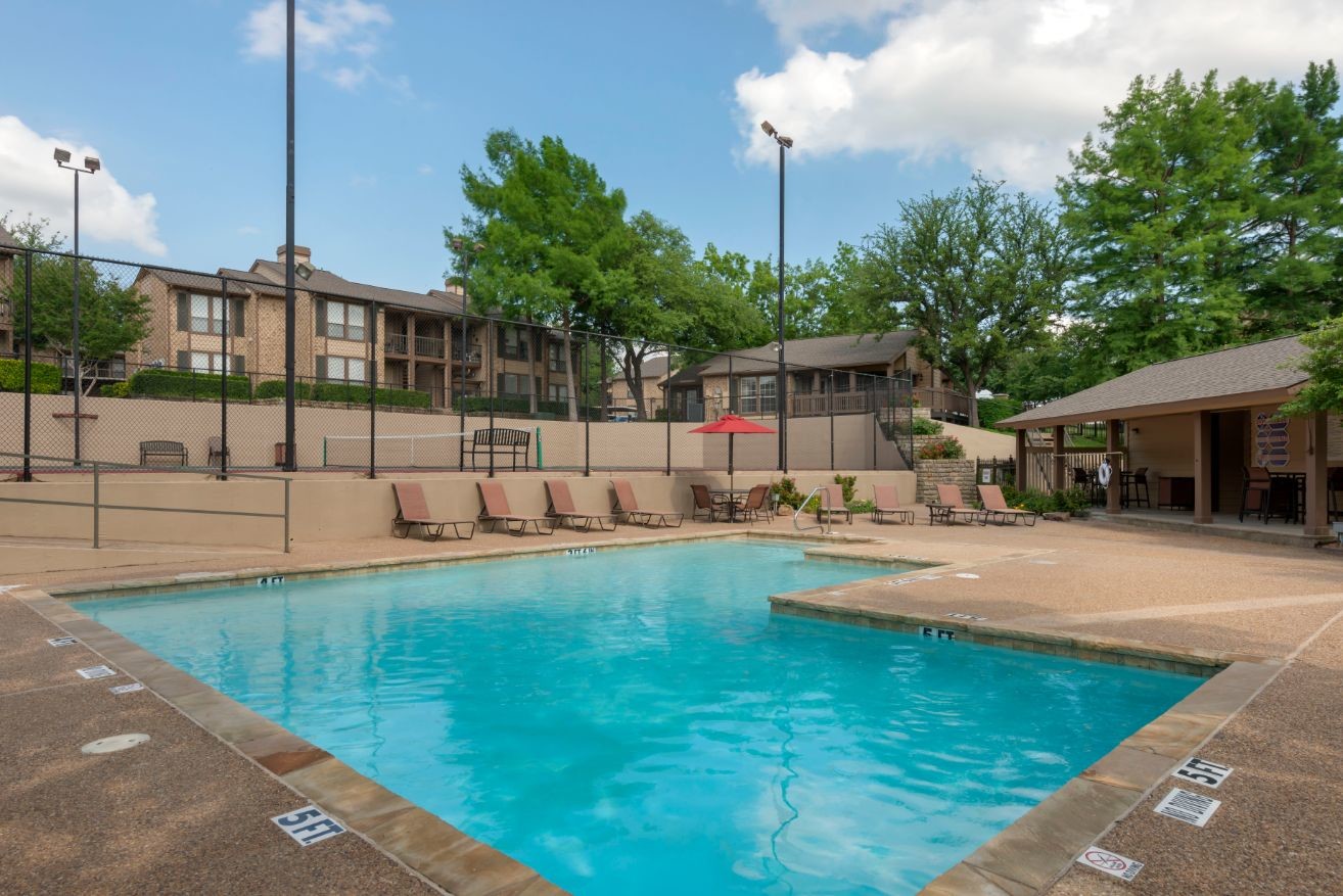 1000 Yellow Jacket Ln, Rockwall, TX à vendre Photo du bâtiment- Image 1 de 1