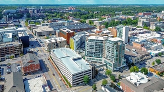 Plus de détails pour 221 E College St, Iowa City, IA - Bureau à vendre