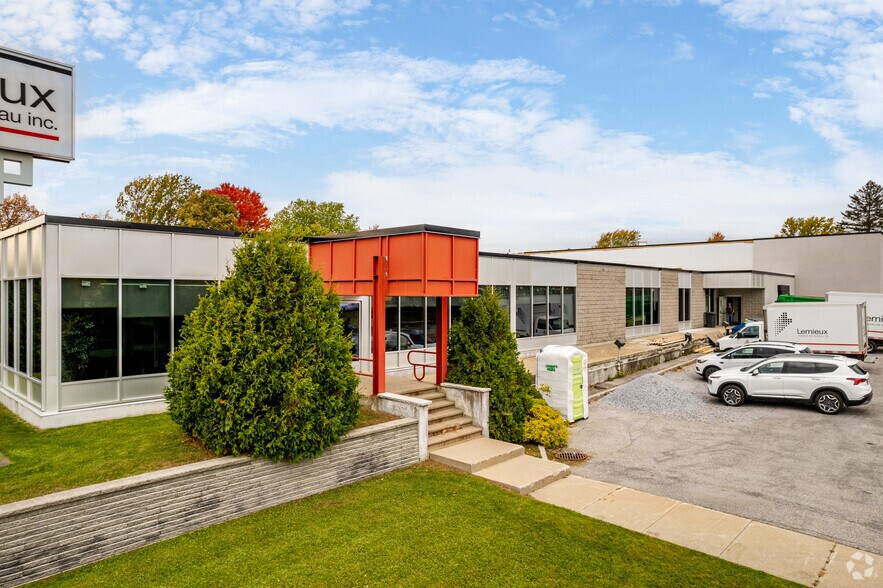 1380 Boul Laurier E, Saint-hyacinthe, QC for sale - Primary Photo - Image 1 of 5