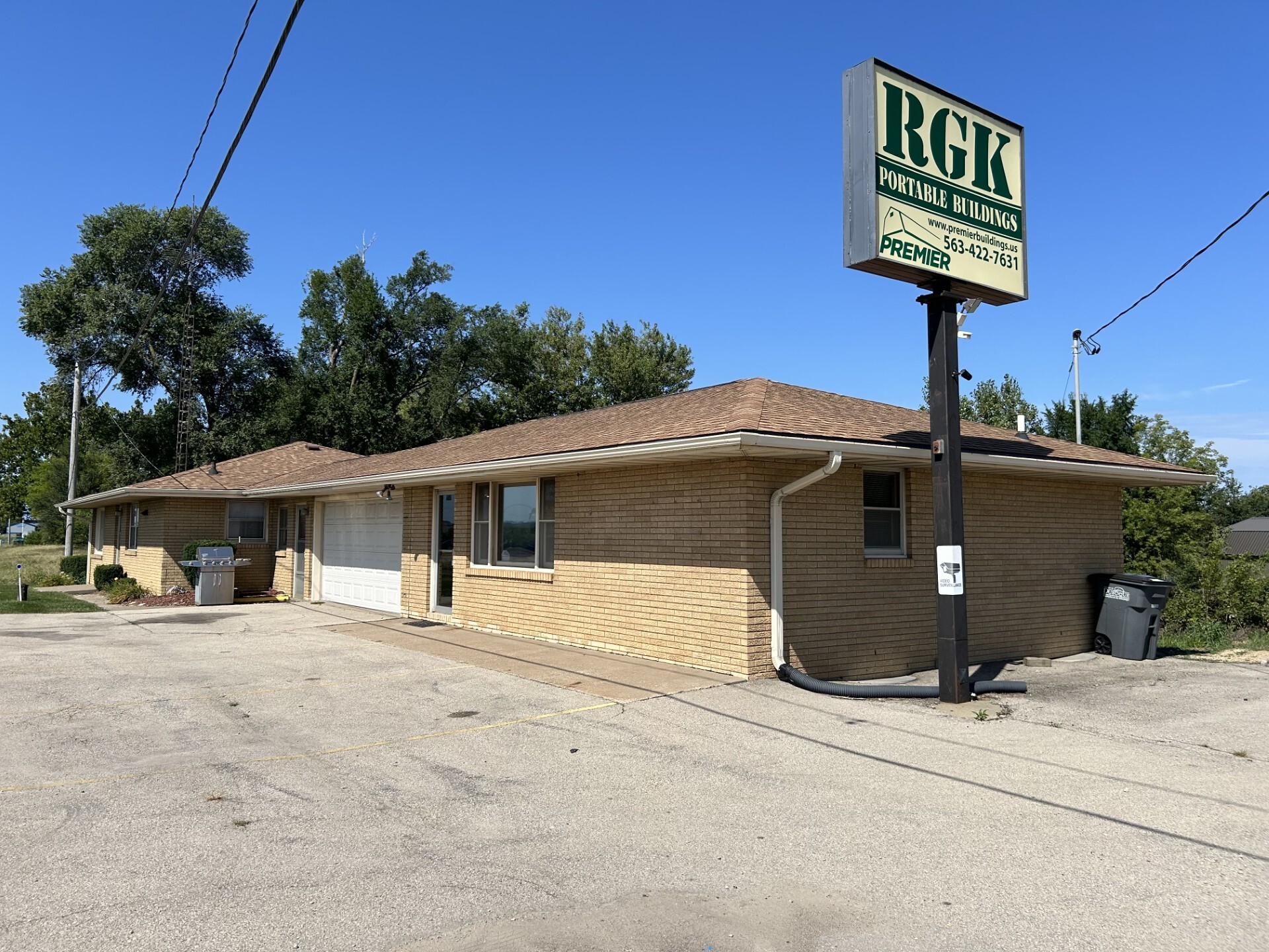 4485 Hwy 20 West, Dubuque, IA à louer Photo principale- Image 1 de 11