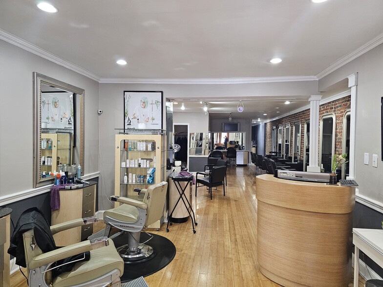 208 N Washington St, Alexandria, VA for lease - Interior Photo - Image 2 of 20