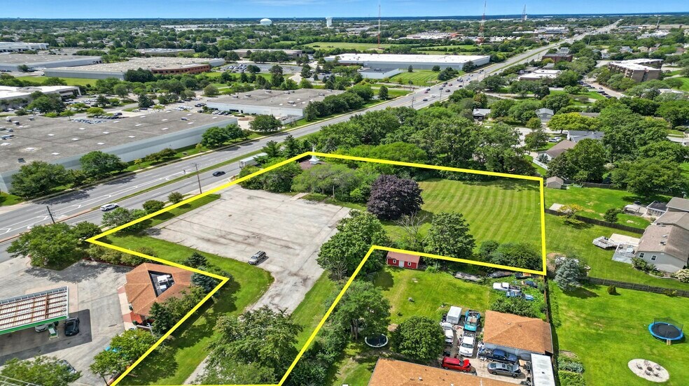 241 E Army Trail Rd, Bloomingdale, IL à vendre - Photo du bâtiment - Image 1 de 9