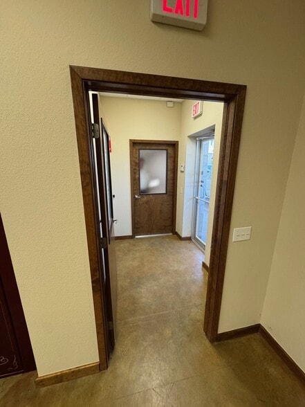 371-1/2 Columbia Memorial Parkway, Kemah, TX for lease - Building Photo - Image 3 of 19