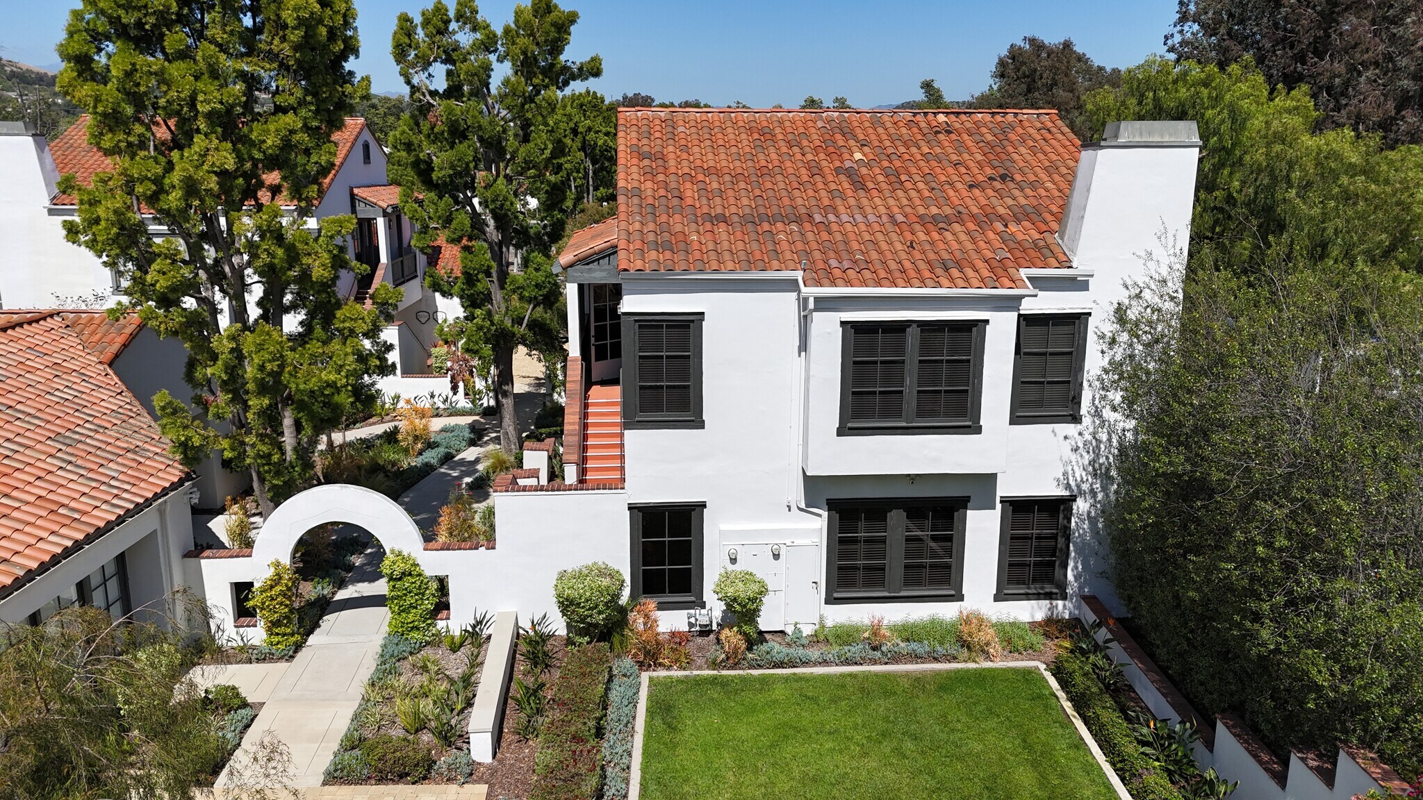 27442 Calle Arroyo, San Juan Capistrano, CA à vendre Photo principale- Image 1 de 20