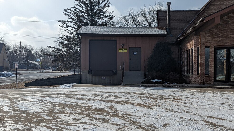 16 W Highway St, Dodge Center, MN à vendre - Photo du bâtiment - Image 2 de 16
