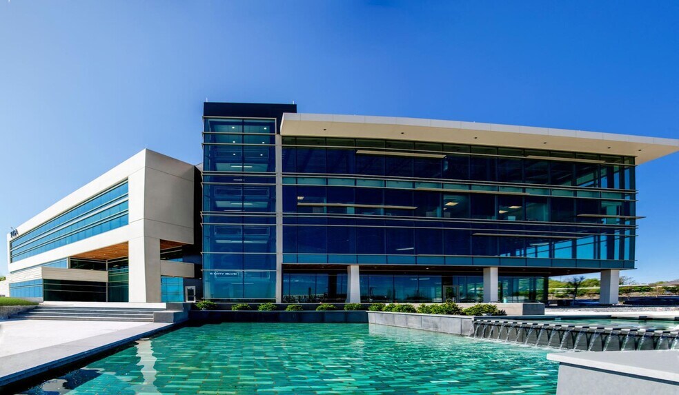 8 City Blvd, Nashville, TN à louer - Photo du bâtiment - Image 3 de 13