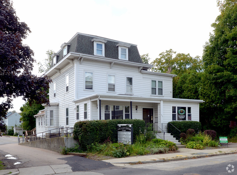 157 High St, Taunton, MA à vendre - Photo principale - Image 1 de 1