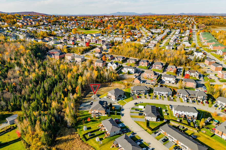 1762 Rue Guy-Durocher, Sherbrooke, QC for sale - Aerial - Image 2 of 3