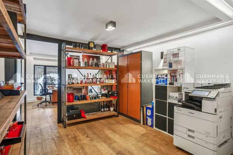 4 Rue De Castiglione, Paris à louer - Photo du bâtiment - Image 2 de 12