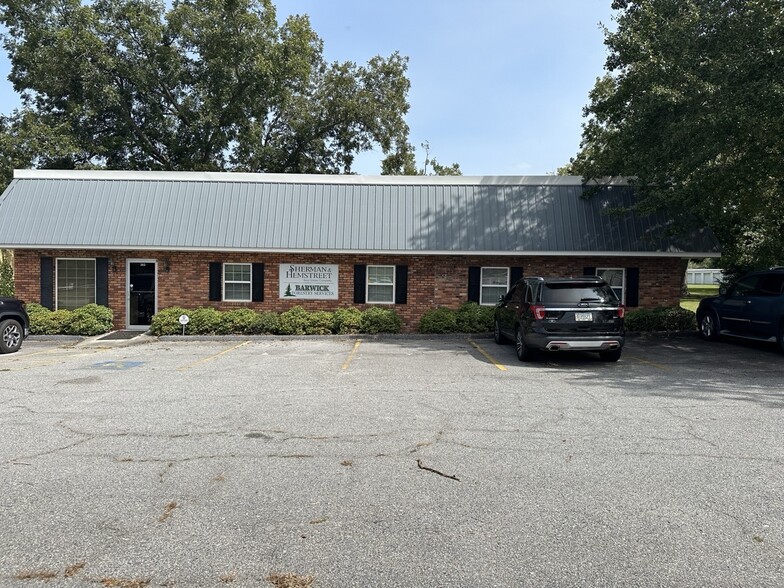 303 S Main St, Swainsboro, GA for sale - Building Photo - Image 1 of 11