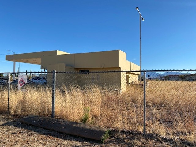 217 N Huachuca Blvd, Huachuca City, AZ à vendre - Photo du bâtiment - Image 3 de 17