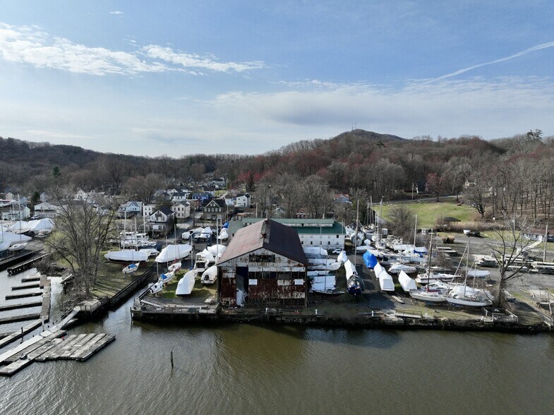 140 First St, Connelly, NY à vendre - Photo du bâtiment - Image 3 de 17