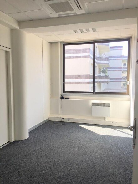 131 Boulevard Carnot, Le Vésinet à louer - Photo intérieure - Image 3 de 19