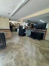 2856-2854 W 63rd St, Chicago, IL for lease Interior Photo- Image 2 of 9