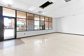 2465-2477 N High St, Columbus, OH for lease Building Photo- Image 1 of 4