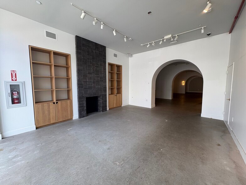 106 N 6th St, Brooklyn, NY à louer - Photo du bâtiment - Image 3 de 12