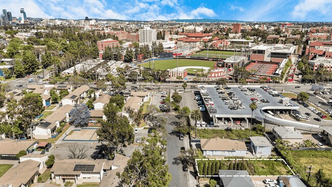 Plus de détails pour 1146 W 35th St, Los Angeles, CA - Terrain à vendre