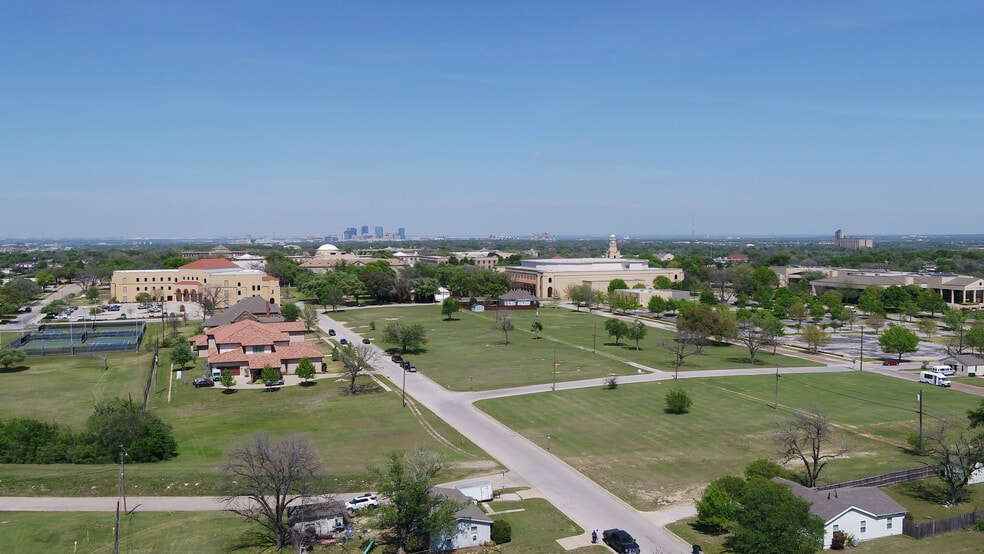 4801 Townsend Dr, Fort Worth, TX for sale - Building Photo - Image 1 of 5