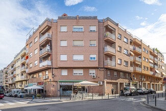 More details for Carrer Del Germà Joaquim, 49-55, Terrassa - Multifamily for Sale
