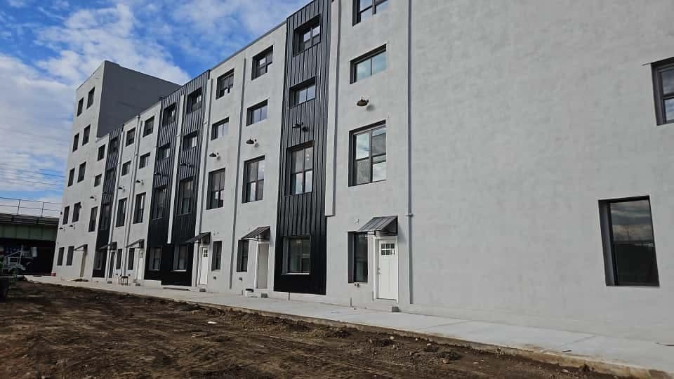 1422 N 8th St, Philadelphia, PA à louer - Photo du bâtiment - Image 1 de 3