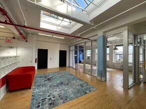 151 W 19th St, New York, NY for lease Interior Photo- Image 1 of 4