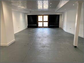 33 High St, Ayr à louer Photo intérieure- Image 2 de 2