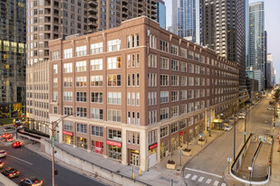 540 N Lake Shore Dr, Chicago IL - Loft