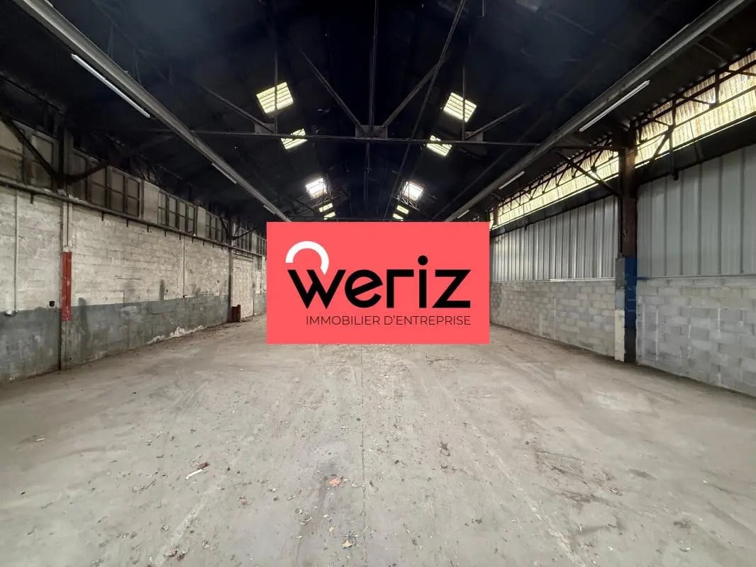 Flex in Marseille for lease Interior Photo- Image 1 of 6