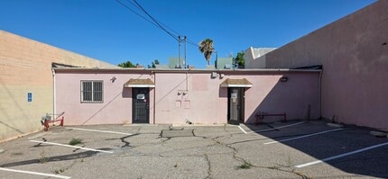 15572-15576 7th St, Victorville, CA for lease Building Photo- Image 2 of 15