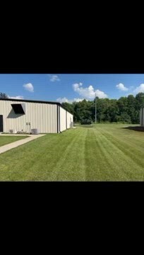 131 Reep Dr, Morganton, NC à louer - Vidéo sur l’inscription commerciale - Image 2 de 14