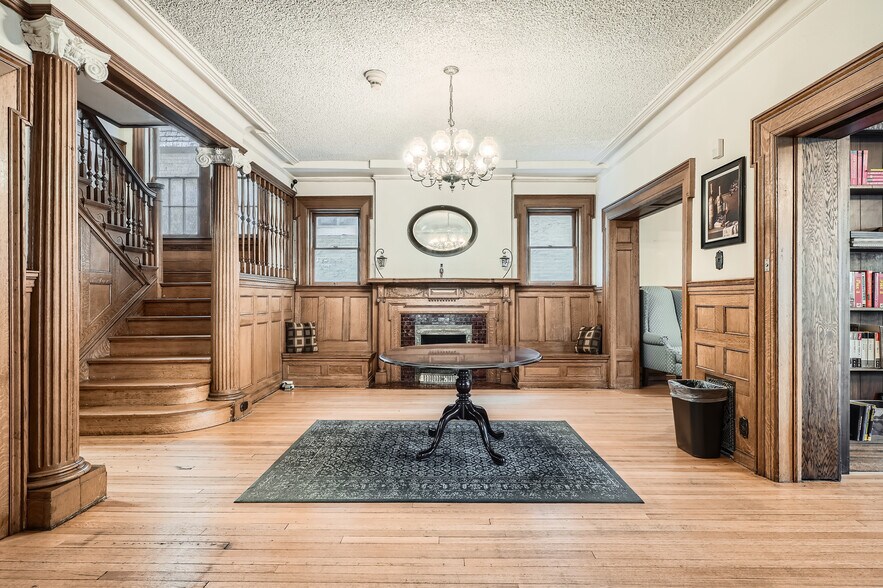 940 Logan St, Denver, CO à louer - Photo intérieure - Image 3 de 42