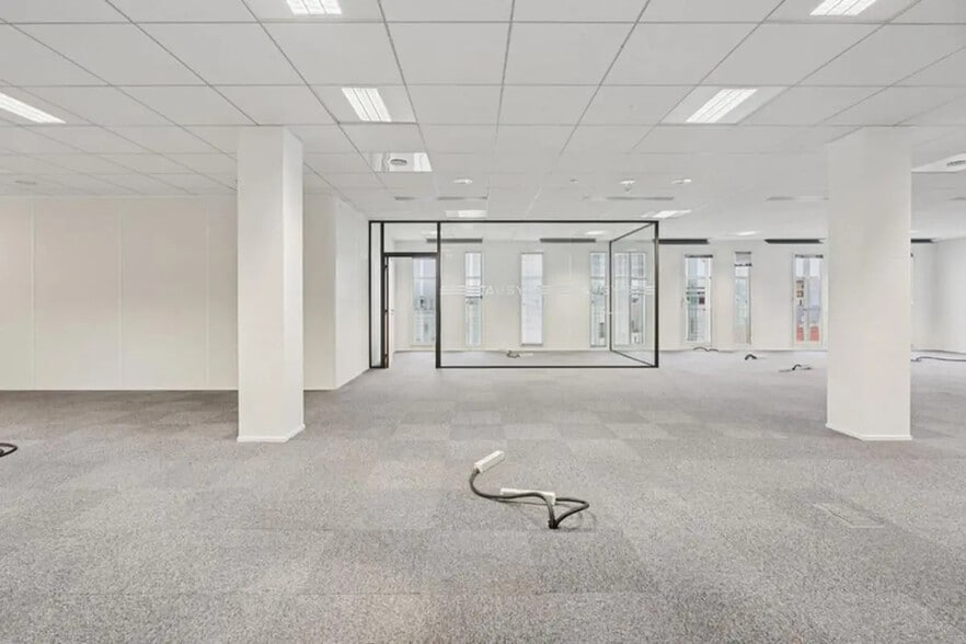 210 Avenue Jean Jaurès, Lyon for lease - Building Photo - Image 1 of 11