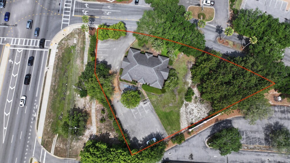 30 South Shore Dr, Miramar Beach, FL à vendre - Photo du bâtiment - Image 3 de 7