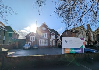 Plus de détails pour 62 London Rd, Reading - Bureau/Médical à louer