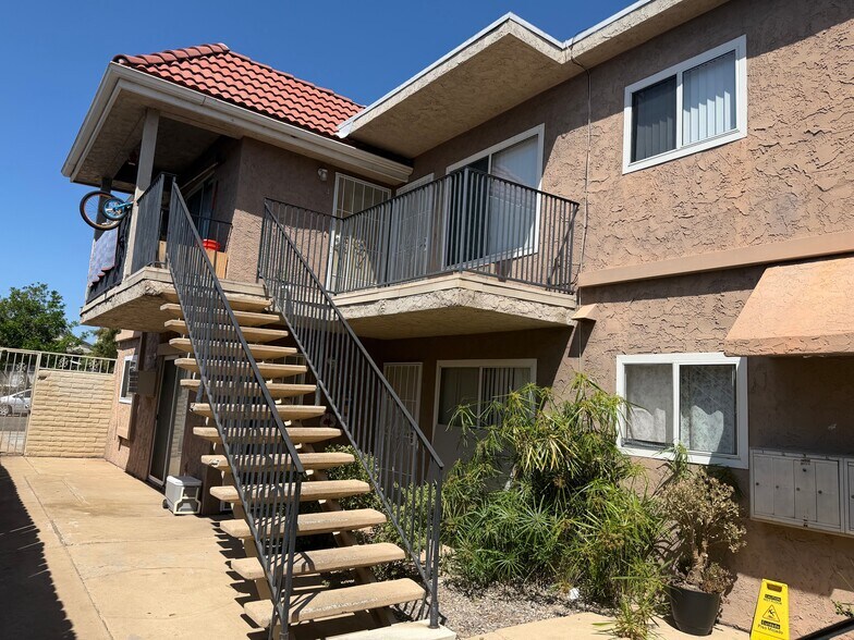 4219 Wilson Ave, San Diego, CA for sale - Building Photo - Image 2 of 6