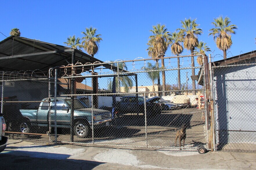 1036 W 2nd St, Pomona, CA for sale - Building Photo - Image 2 of 3