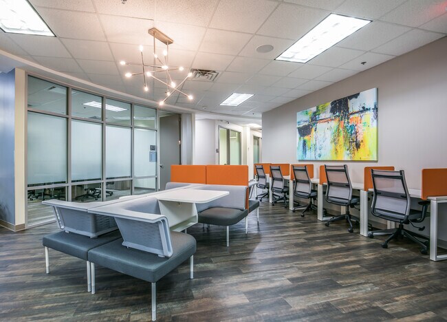 Plus de détails pour 5011 Gate Pky, Jacksonville, FL - Coworking à louer