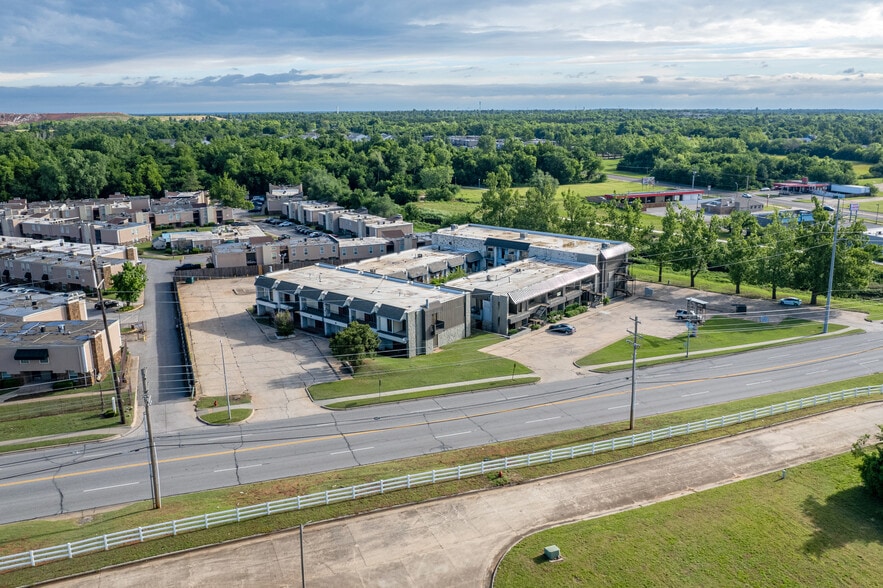 7901 NE 10th St, Midwest City, OK for sale - ProVideo LoopNet - Image 3 of 16