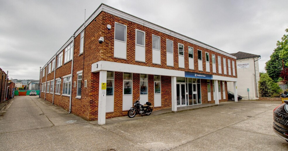 3-5 Holmethorpe Av, Redhill à louer - Photo du bâtiment - Image 3 de 5