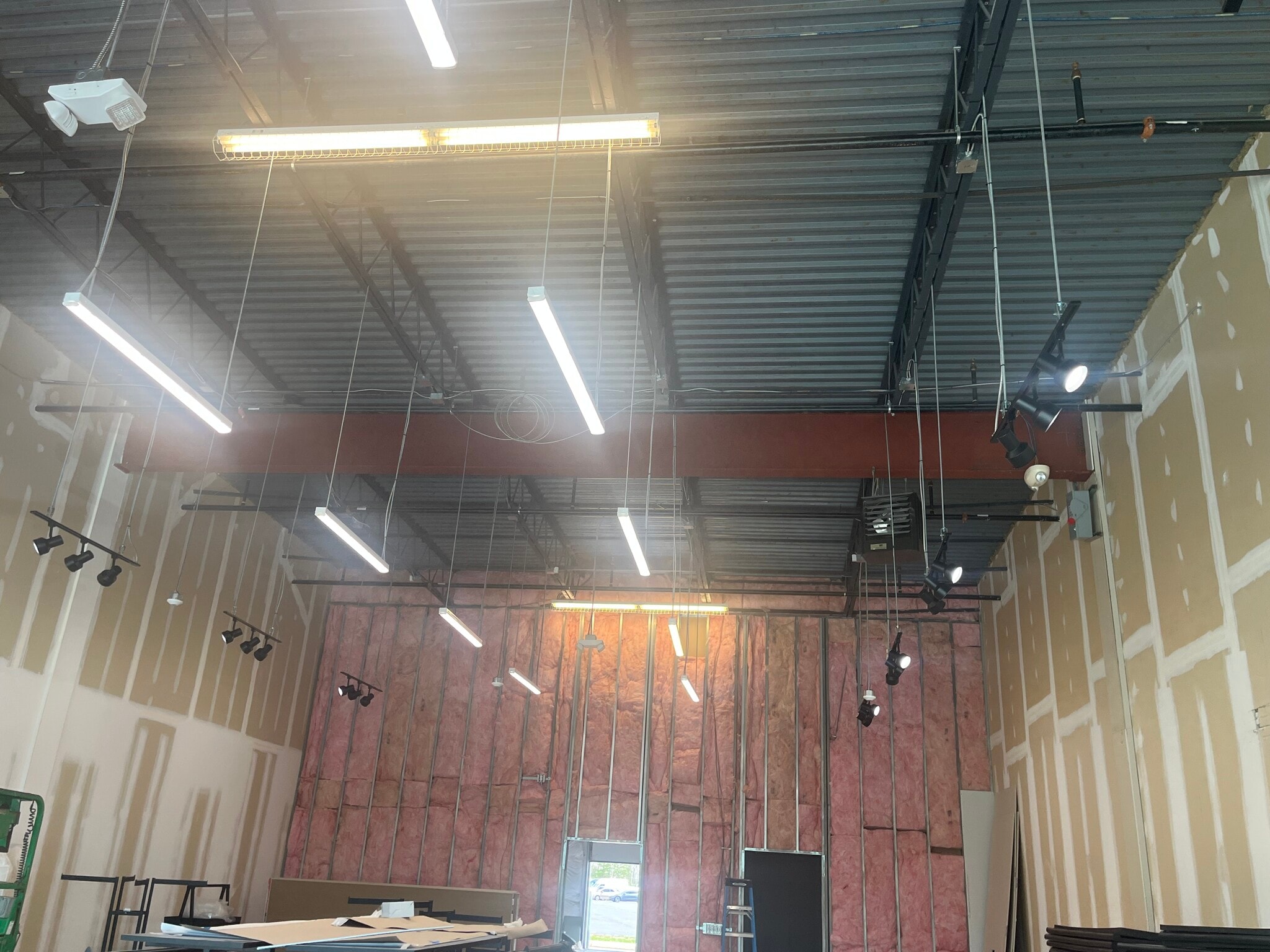 5615 Wellington Rd, Gainesville, VA for lease Building Photo- Image 1 of 3