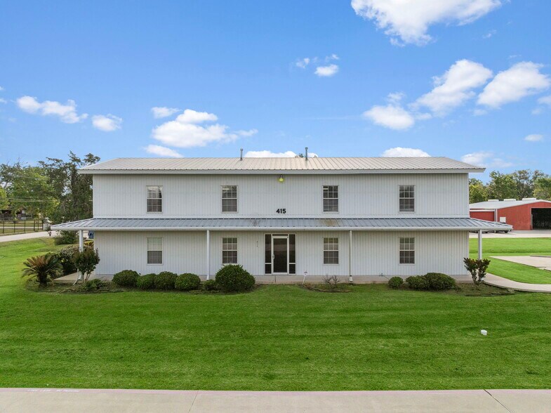 421 Jones Rd, Highlands, TX à vendre - Photo du bâtiment - Image 3 de 28