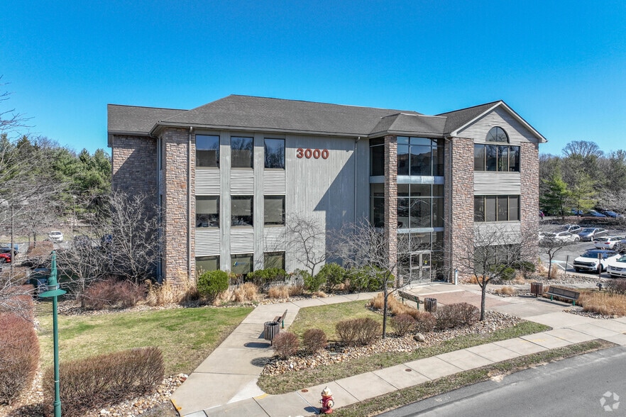 3000 Stonewood Dr, Wexford, PA for sale - Primary Photo - Image 1 of 23