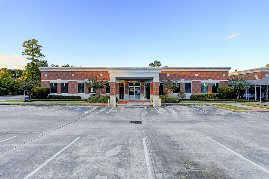 3115 College Park Dr, Conroe, TX for sale - Building Photo - Image 2 of 63