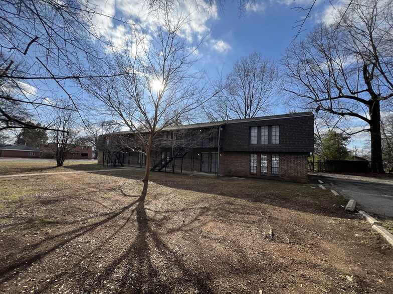 700 Graymont Ave W, Birmingham, AL à vendre - Photo principale - Image 1 de 13