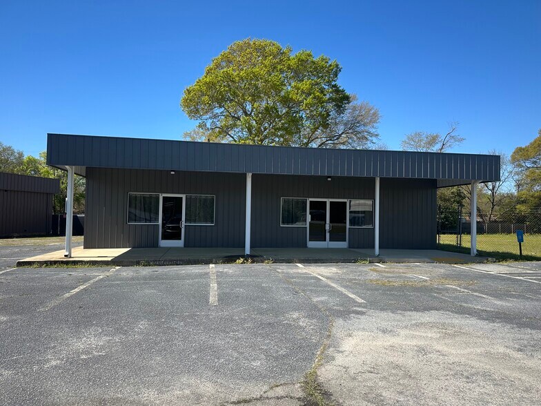 1851 Lumpkin rd, Columbus, GA for sale - Building Photo - Image 1 of 1