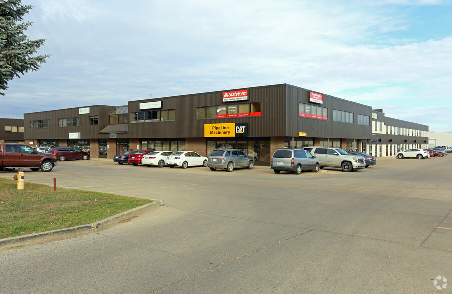 10323-10335 178 St NW, Edmonton, AB for lease - Primary Photo - Image 1 of 2