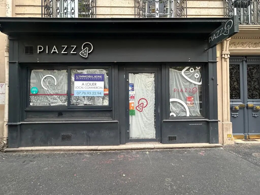 30 Rue Brochant, Paris à louer Photo du bâtiment- Image 1 de 2