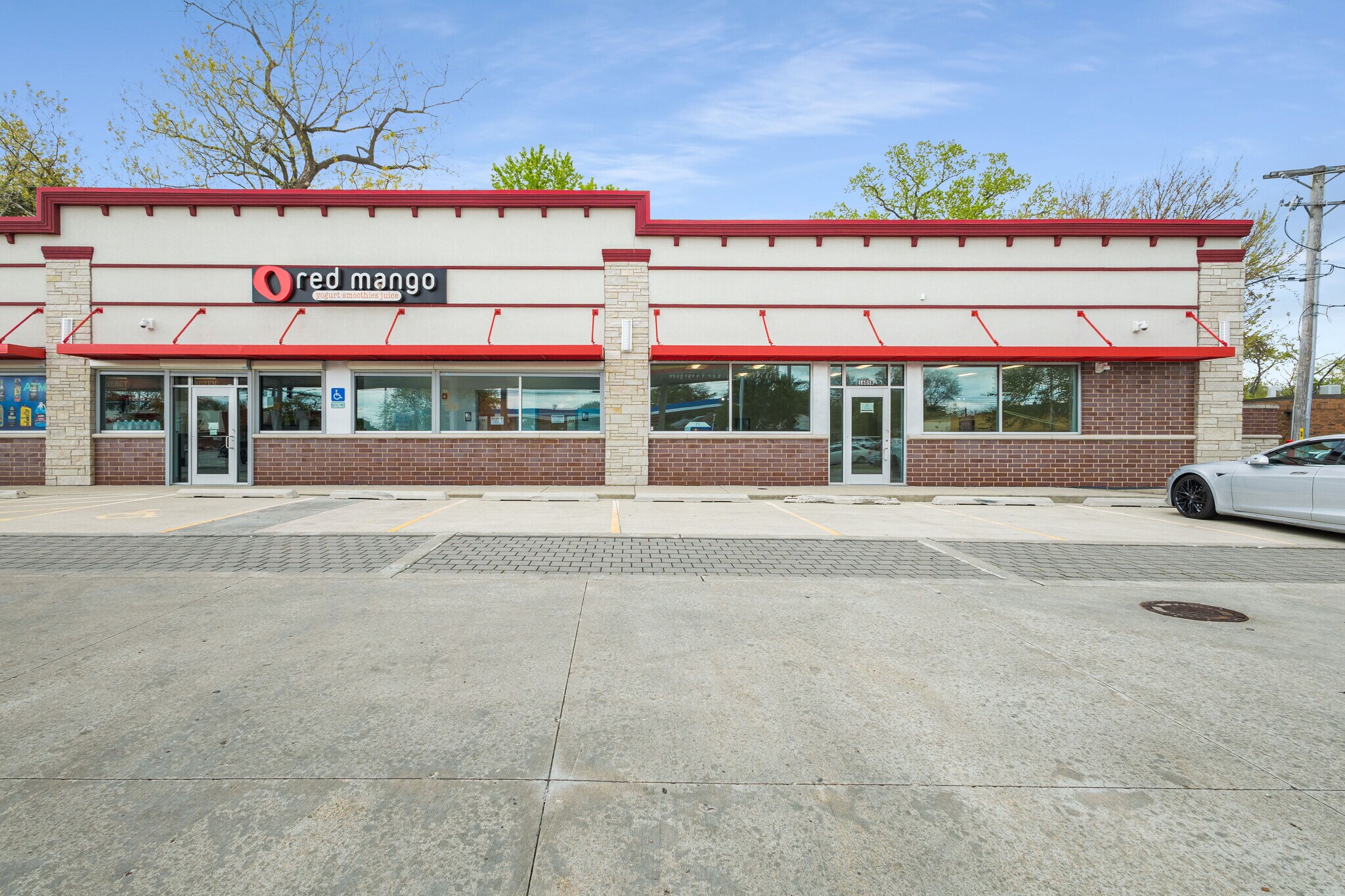 1605 S River Rd, Des Plaines, IL à louer Photo principale- Image 1 de 17