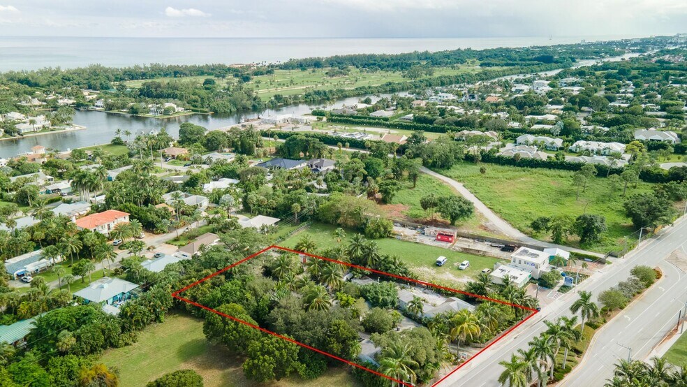 3045 Federal Hwy, Boynton Beach, FL à vendre - Photo du bâtiment - Image 3 de 6