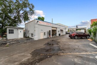 Plus de détails pour 2111 SW 31st Ave, Hallandale Beach, FL - Industriel à vendre